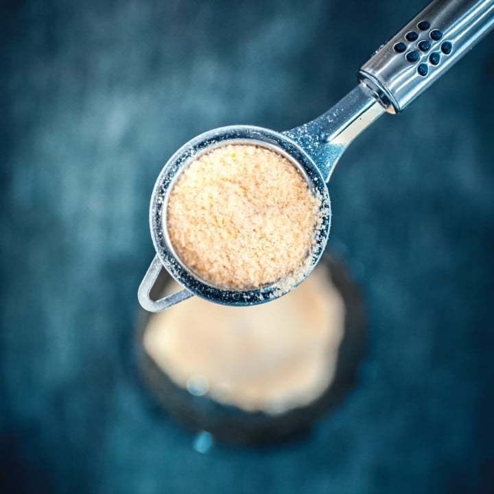 Jako sūrio milteliai šunų maistui pagardinti „Chew Seasoning“, 200 g