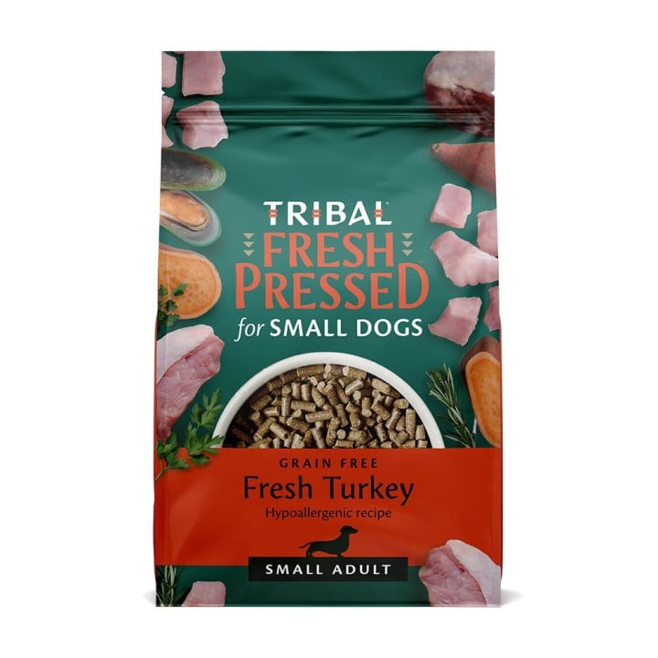 Tribal Fresh Pressed mažų veislių šunų maistas su kalakutiena, pakuotės priekis