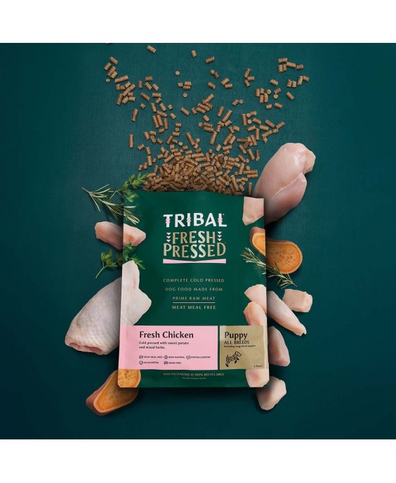 Maistas šuniukams, šalto spaudimo vištiena „TRIBAL Fresh Pressed Chicken - Puppy“